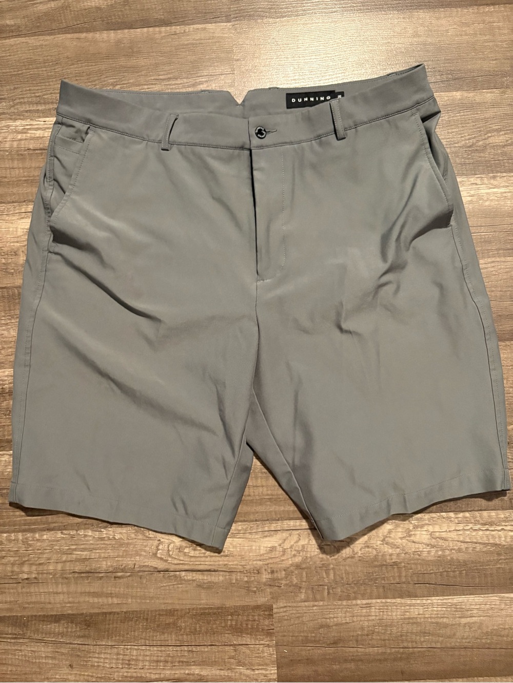 Dunning Men's Gray Flat-Front Performance Shorts